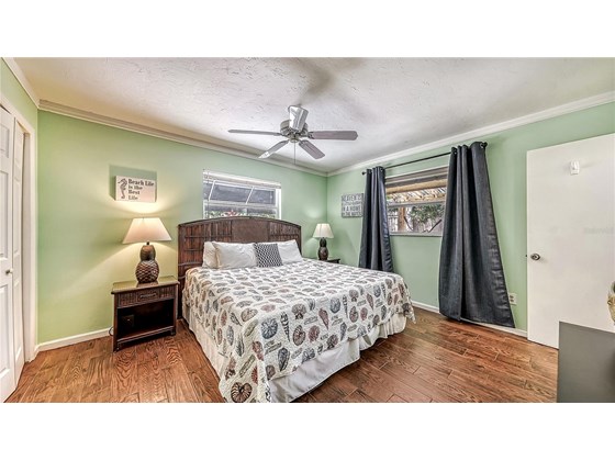 Master bedroom - Single Family Home for sale at 373 Avenida Madera, Sarasota, FL 34242 - MLS Number is A4510043