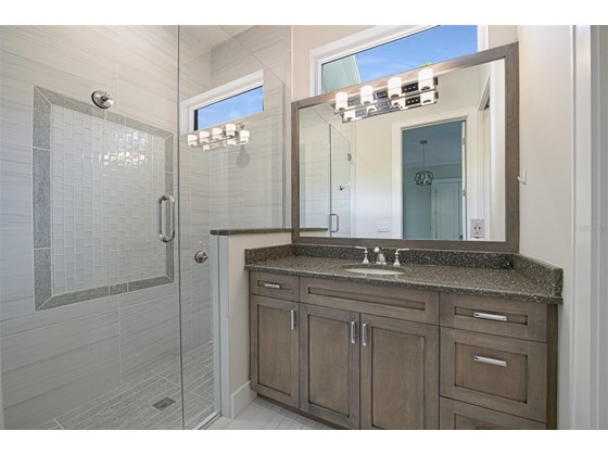 Bedroom 2 Bathroom - Single Family Home for sale at 1460 Rebecca Ln, Sarasota, FL 34231 - MLS Number is N6115705