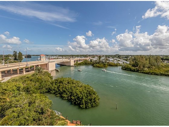 View - Condo for sale at 147 Tampa Ave E #702, Venice, FL 34285 - MLS Number is N6116949