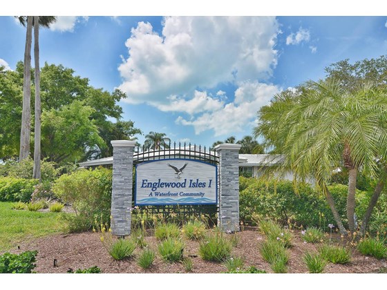 Englewood Isles - A Waterfront Community - Single Family Home for sale at 19 Oakwood Dr N #19, Englewood, FL 34223 - MLS Number is N6118266